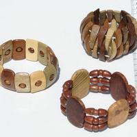Pulseras de madera
