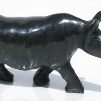 Rinoceronte de piedra