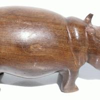 Hipopótamo de madera